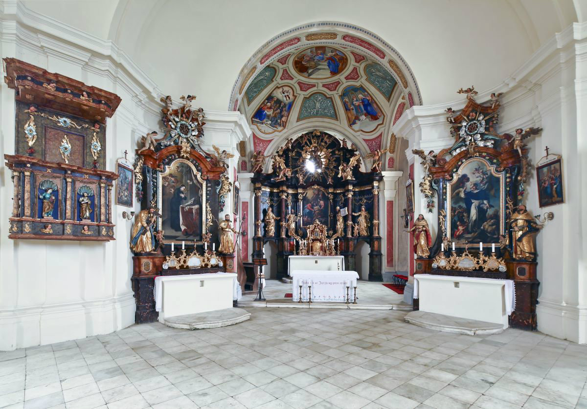 Veliki oltar iz delavnice Jožefa Strauba